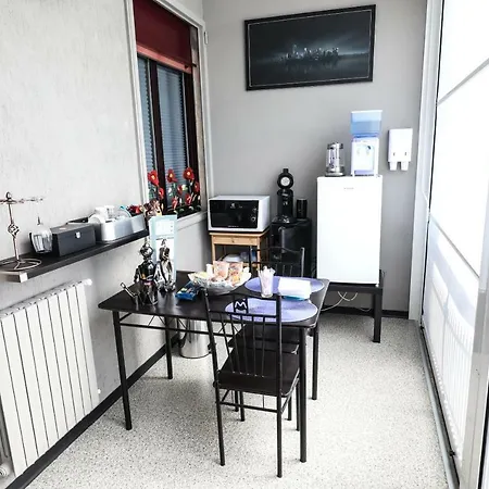 Metropolitan Couette-café Bari