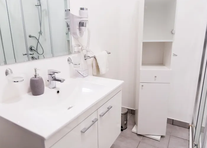 住宿加早餐酒店 Metropolitan 4*