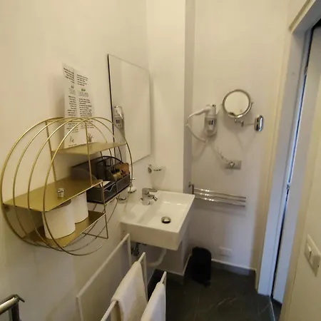 Metropolitan Bed & Breakfast 3*