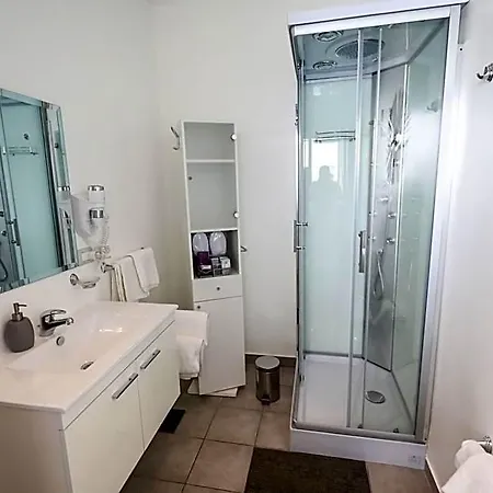 Bed & Breakfast Metropolitan 4*